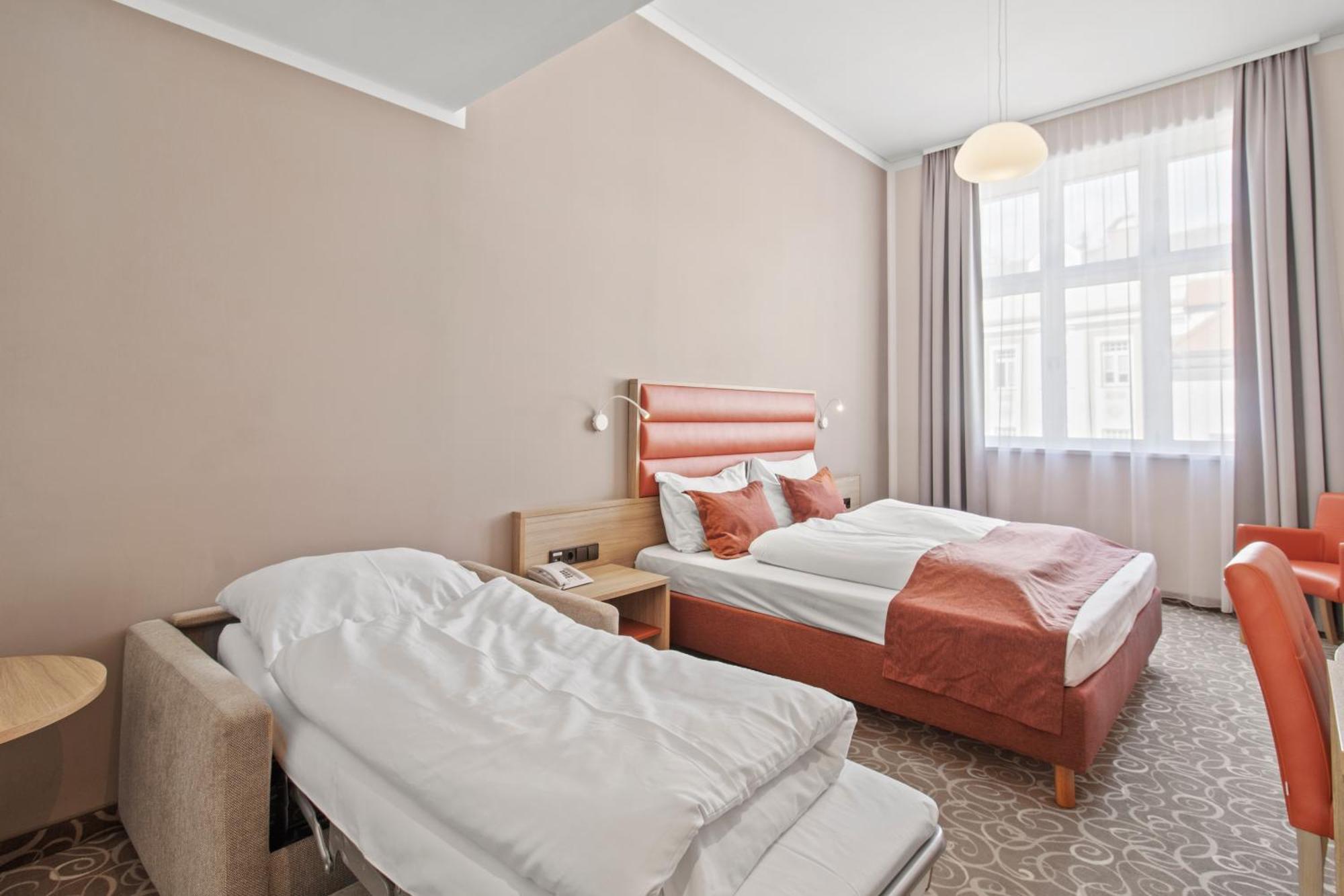 Hotel Schild Bécs Kültér fotó